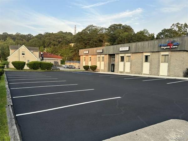 572 Route 6 #physical therapy office, Mahopac, NY 10541