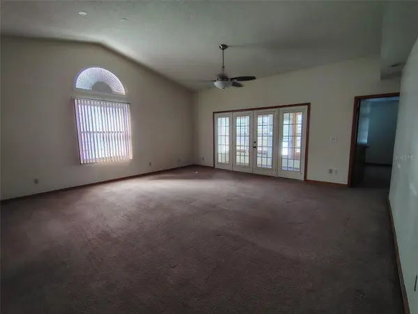 110 DIVISION ST, Clermont, FL 34711
