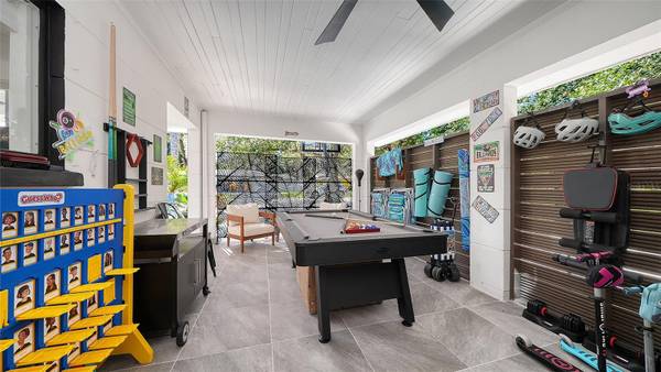 2375 DATURA ST, Sarasota, FL 34239