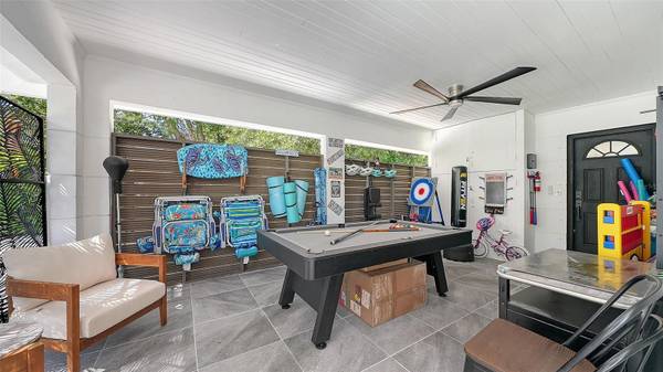 2375 DATURA ST, Sarasota, FL 34239