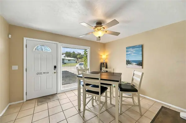168 CIRCLEWOOD DR #102, Venice, FL 34293