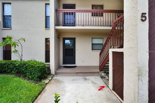 1200 TARPON WOODS BLVD #P5, Palm Harbor, FL 34685