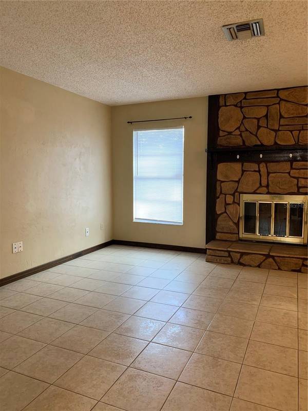 1031 SULLIVAN ST, Deltona, FL 32725 photo 7