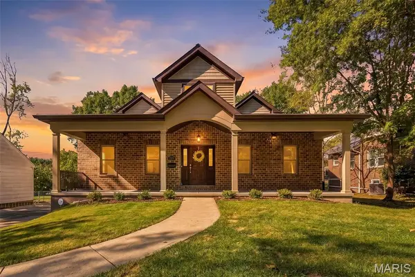 1219 Missouri AVE, Kirkwood, MO 63122