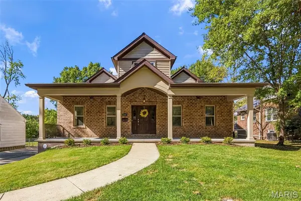 1219 Missouri AVE, Kirkwood, MO 63122