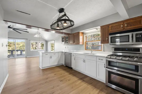 21040 W Highway 113, Custer Park, IL 60481
