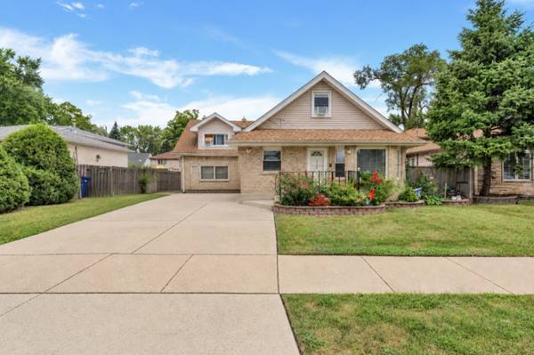 5758 W 82nd PL, Burbank, IL 60459