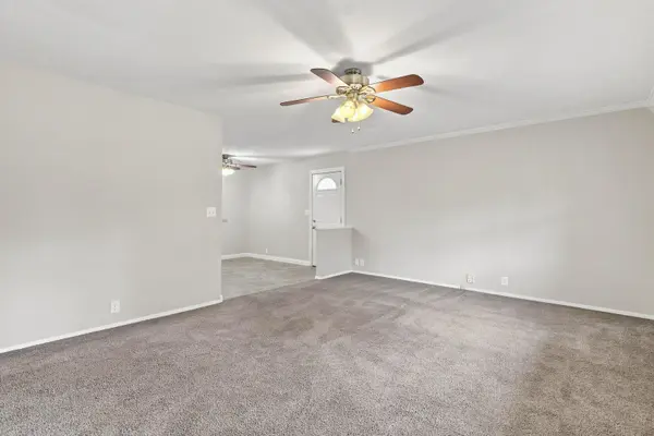 2803 N Pine ST, Davenport, IA 52804