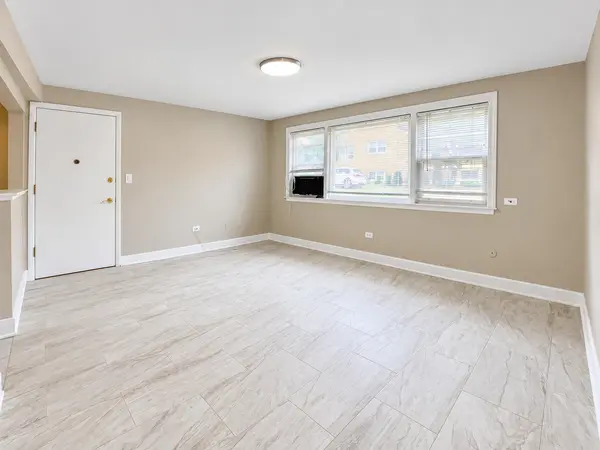 8636 W GRAND AVE #1A, River Grove, IL 60171