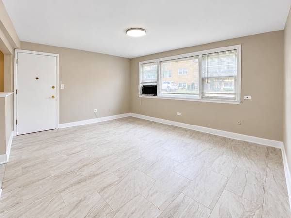 8636 W GRAND AVE #1A, River Grove, IL 60171
