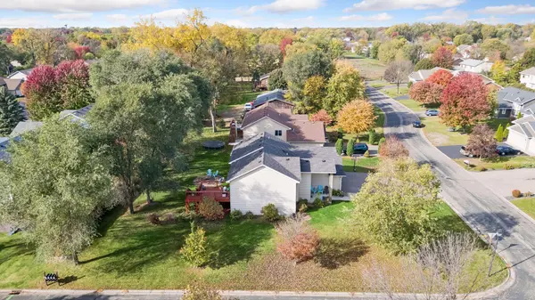 848 102nd LN NE, Blaine, MN 55434