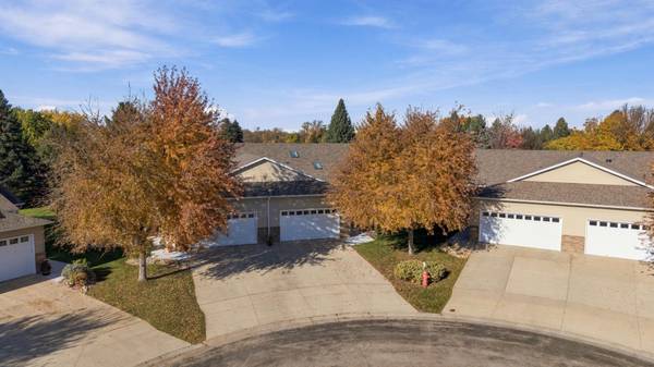 4519 3rd ST S, Moorhead, MN 56560