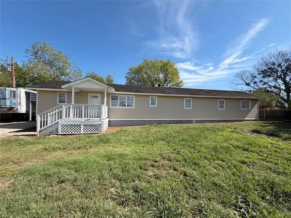 102480 S 3520 RD, Prague, OK 74864