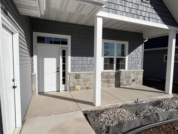 840 W NOVA WAY, Appleton, WI 54913-9046
