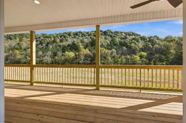 50 Shady Circle, Pleasant Shade, TN 37145