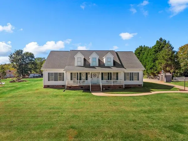 905 Belcher RD, Boiling Springs, SC 29316-8315