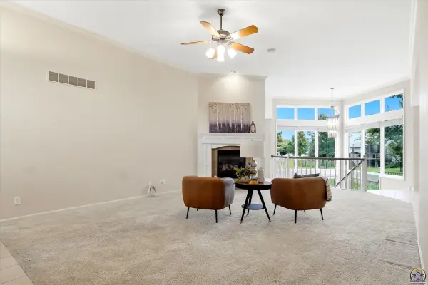 2760 SW Blue Stem DR, Topeka, KS 66614
