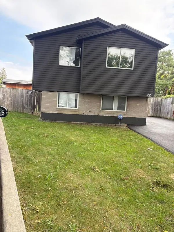 22 Sultan Pool DR, Toronto W10, ON M9V 4M2