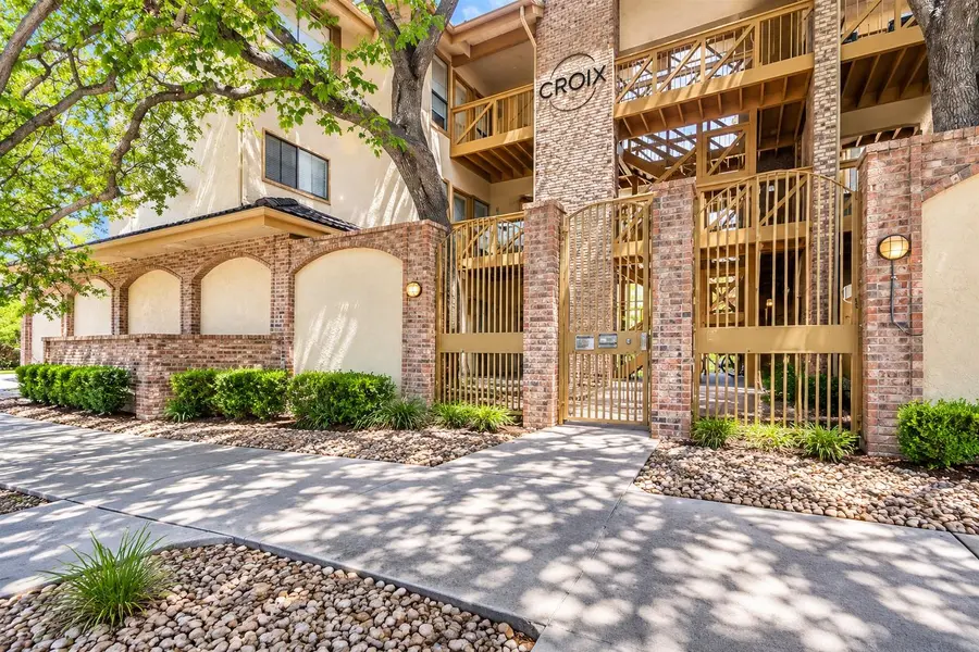 806 W 24th ST #232, Austin, TX 78705