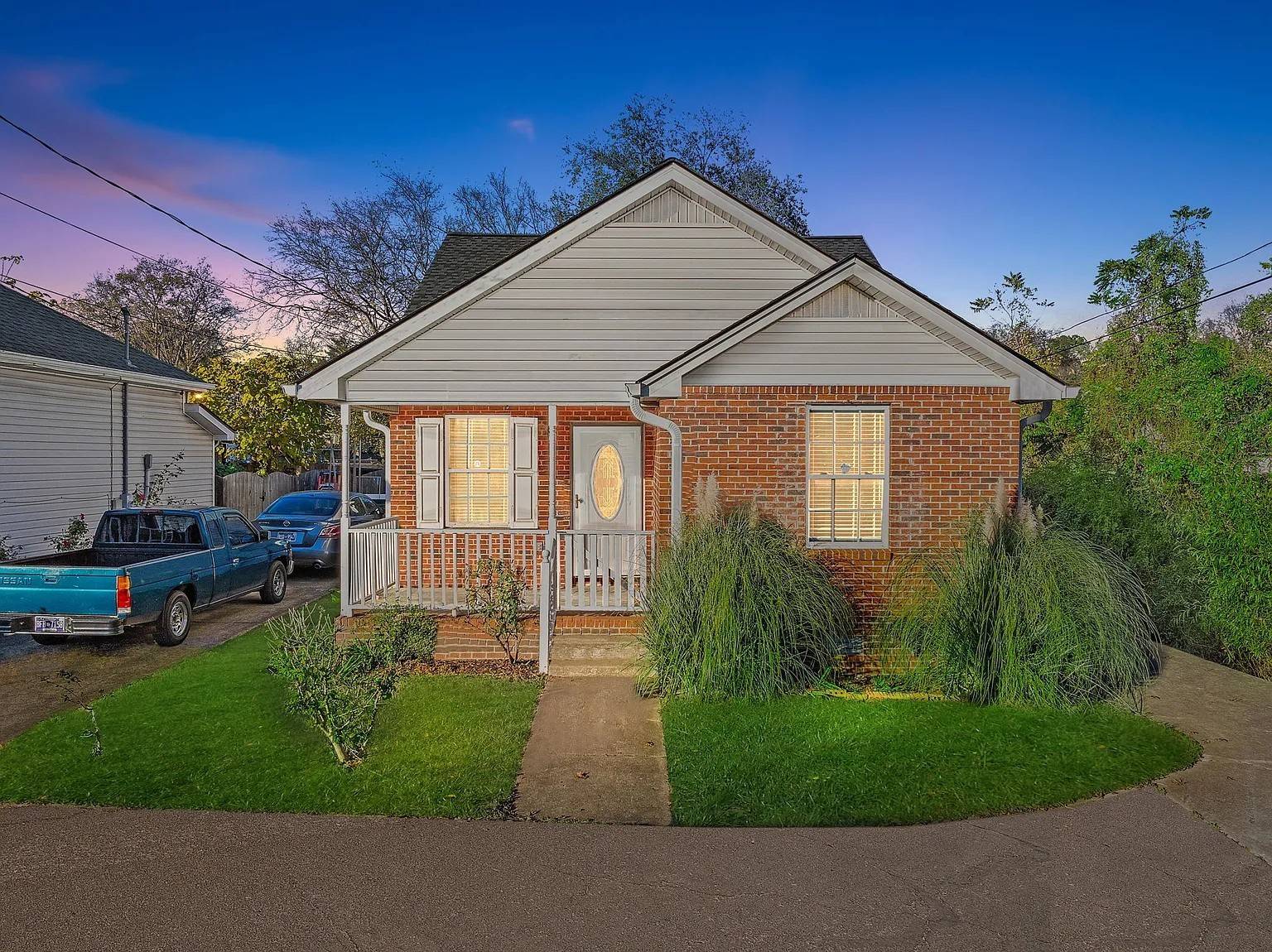 809 N DuPont Ave, Madison, TN 37115