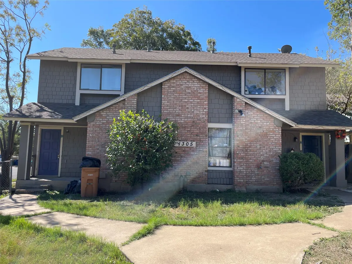 1305 Dobie DR #B, Austin, TX 78753