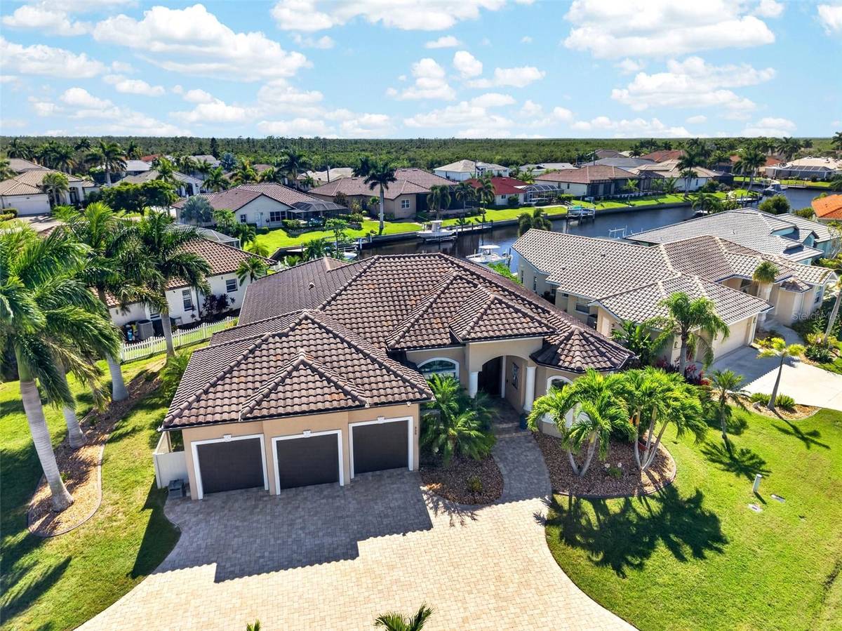 325 SEGOVIA DR, Punta Gorda, FL 33950