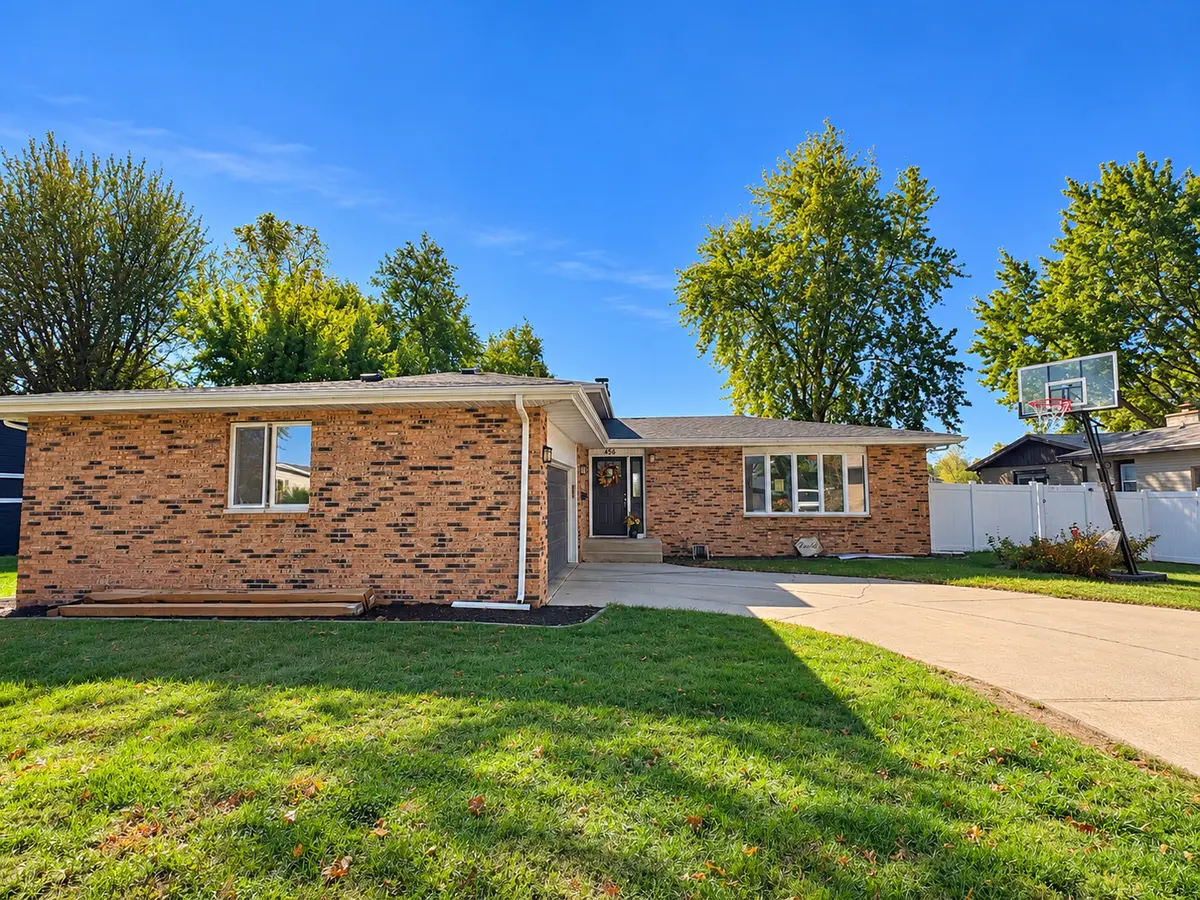 434 Francis ST, Bourbonnais, IL 60914