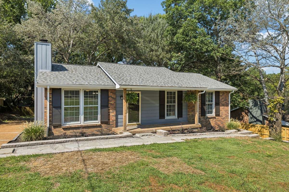 3215 Trails End Ln, Nashville, TN 37214