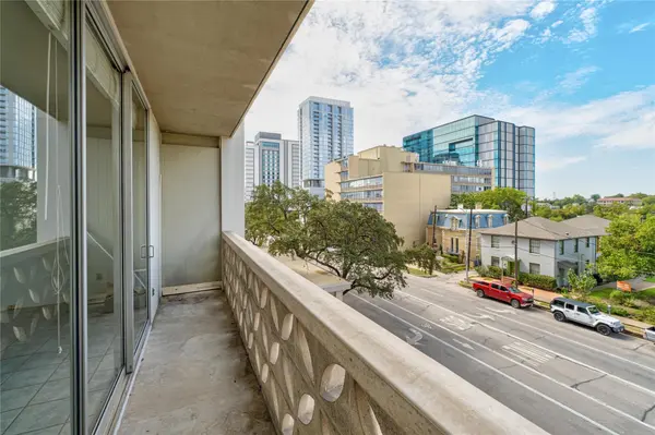 1801 Lavaca ST #3B, Austin, TX 78701