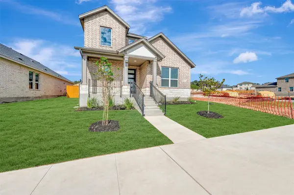 635 Clarissa ST, Buda, TX 78610