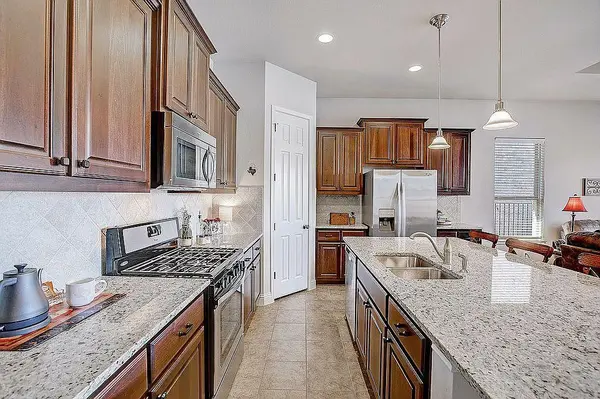 612 E Baylee Love LN, Austin, TX 78717