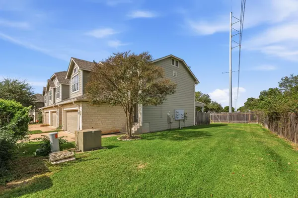 2632 Century Park BLVD #72, Austin, TX 78727
