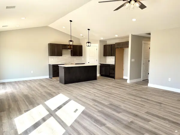 8402 Brett Dr., Manhattan, KS 66502