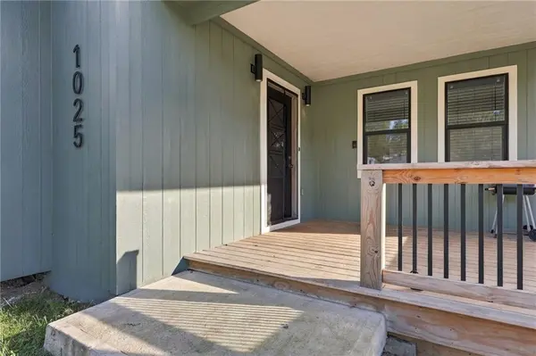 1025 Chestnut AVE, Osawatomie, KS 66064