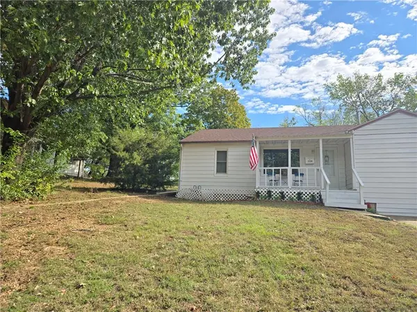 724 S 4th ST, Independence, KS 67301