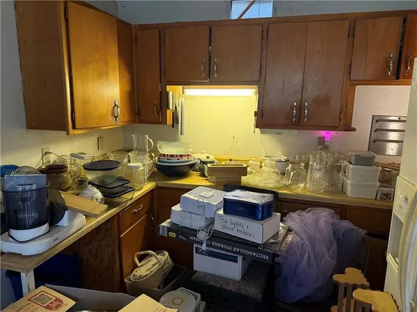 1301 E Mechanic AVE, Independence, MO 64050