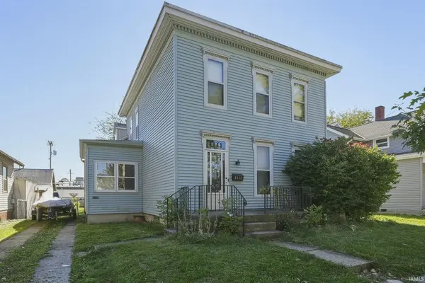 1111 Stophlet ST, Fort Wayne, IN 46802-4322