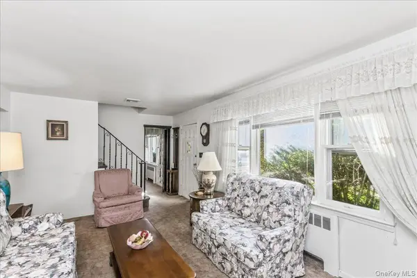 371 Charles ST, West Hempstead, NY 11552