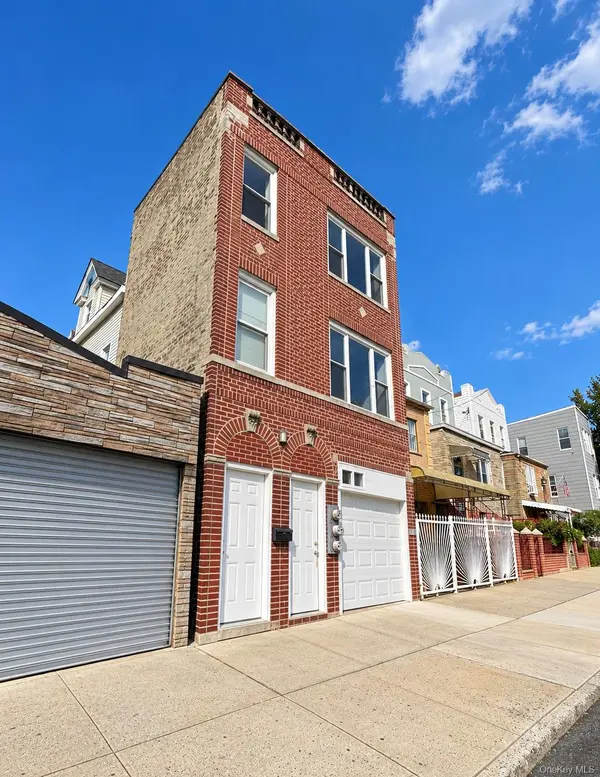 5611 Waldron ST, Corona, NY 11368