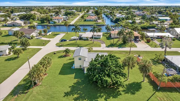 2835 WISTERIA PL, Punta Gorda, FL 33950