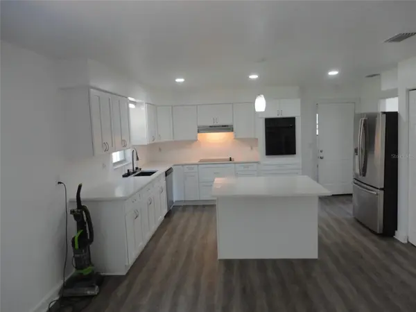 10212 NW 6TH PL, Gainesville, FL 32607