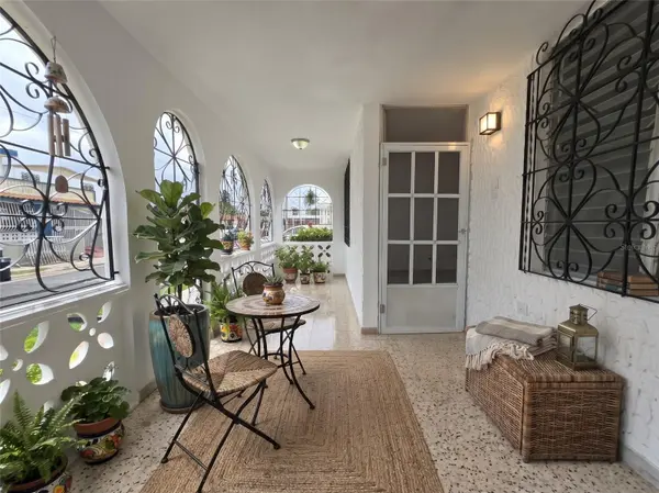 21 ALTURAS DE CASTELLANA GARDENS, Carolina, PR 00983