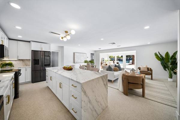 Address not disclosed, St Pete Beach, FL 33706