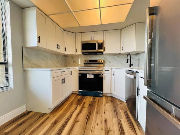 2621 COVE CAY DR #703, Clearwater, FL 33760