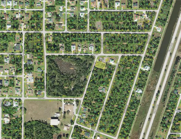 3210 SHERWOOD RD, Port Charlotte, FL 33980