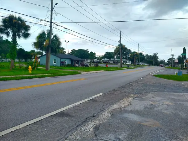 6143 MASSACHUSETTS AVE, New Port Richey, FL 34653