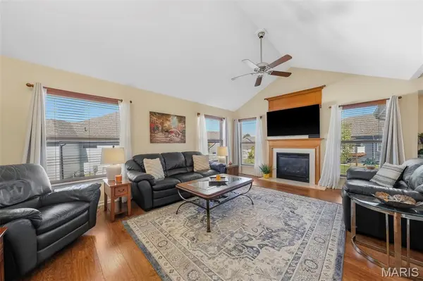 225 Pierce View CIR, Wentzville, MO 63385