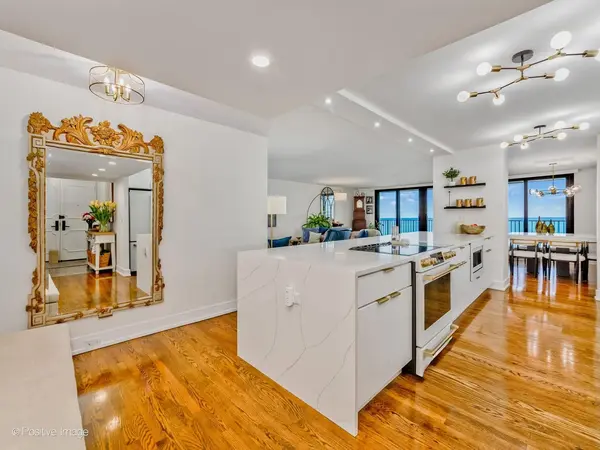 1212 N Lake Shore DR #16C5, Chicago, IL 60610