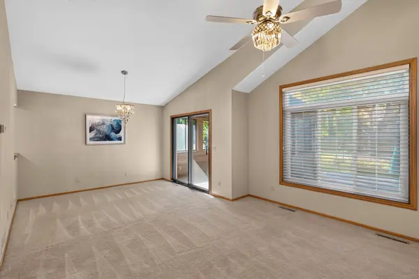 9023 Nantwick RDG, Brooklyn Park, MN 55443