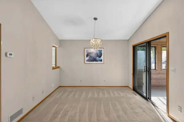 9023 Nantwick RDG, Brooklyn Park, MN 55443